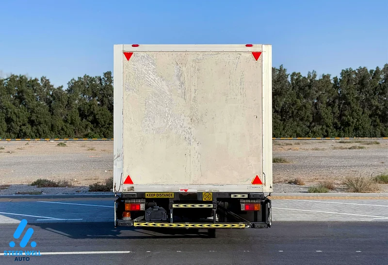 2019 Hino 300 916 Series Chiller Slider