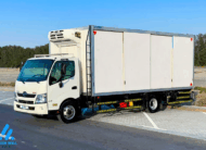 2019 Hino 300 916 Series Chiller Slider