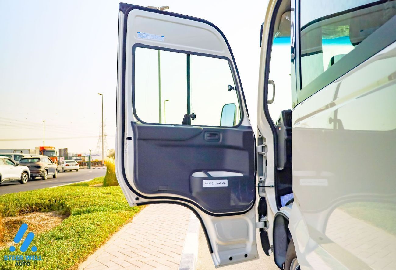 2025 Toyota Coaster 2.7L 23 Seater