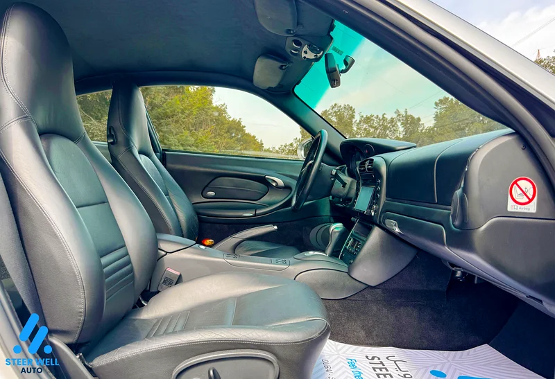 Porsche Carrera 911 Coupe