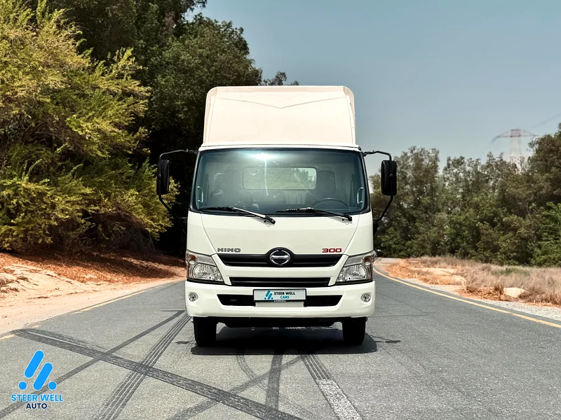 2019 Hino 300 916 bare chassis