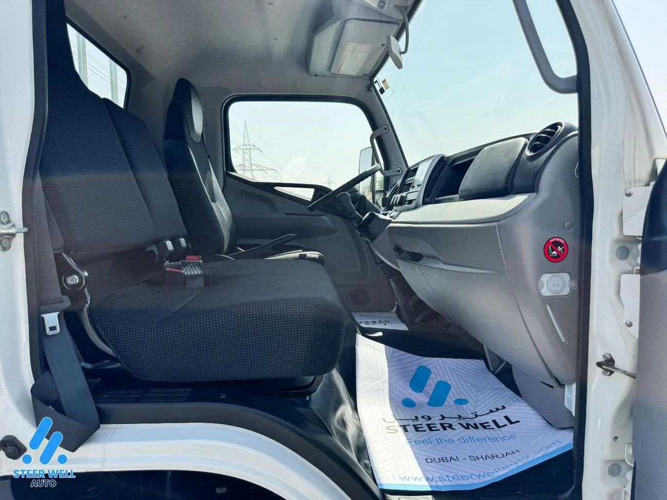 2024 Mitsubishi Fuso Canter Short Chassis Truck