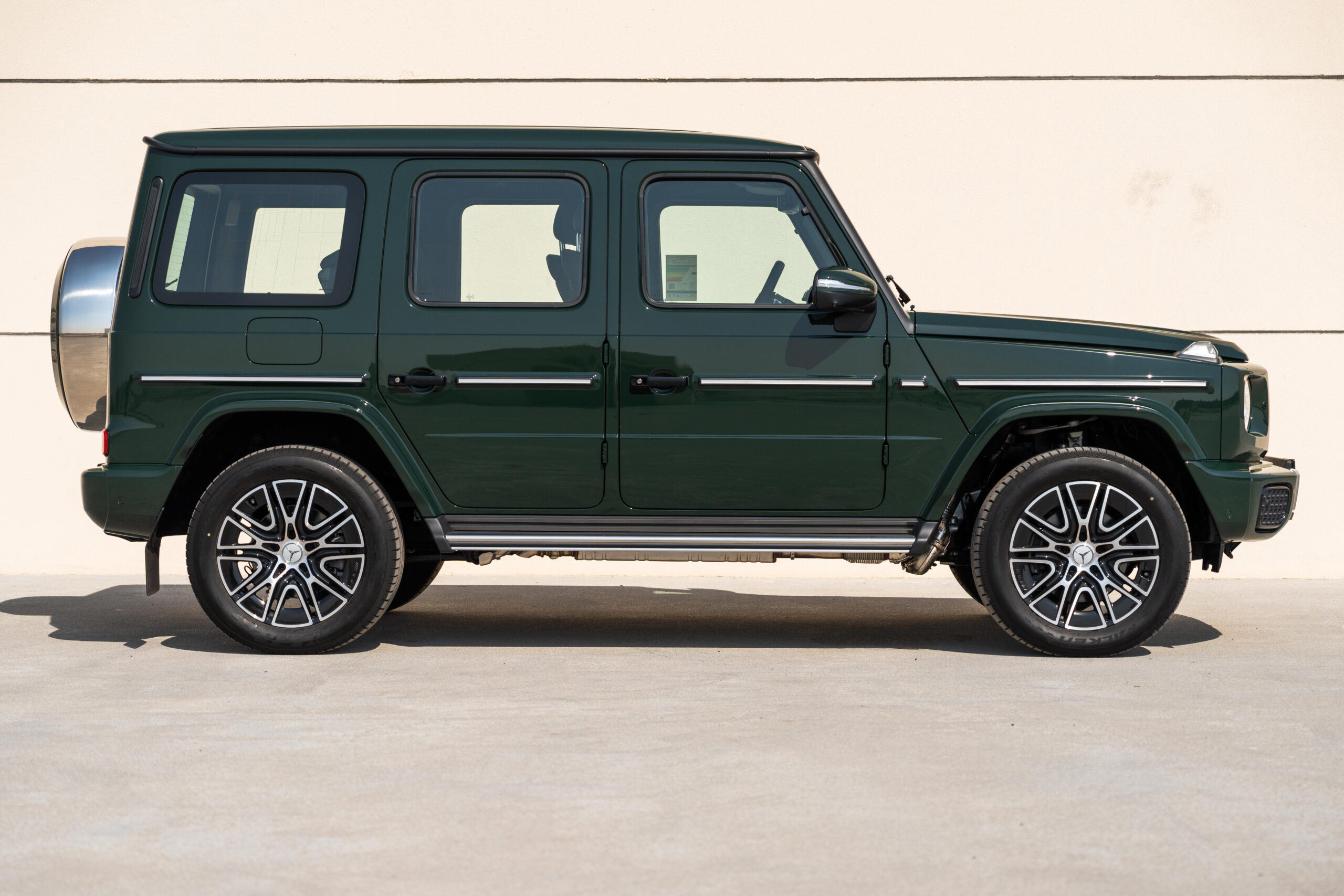 2025 Mercedes-Benz G500 | 3.0L