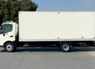 2019 HINO 300 916 Dry Insulated Box