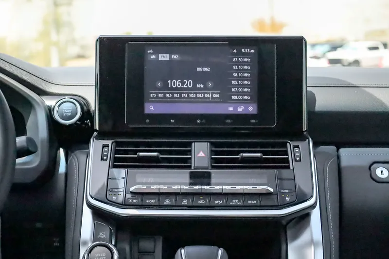 2025 Toyota Land Cruiser GXR