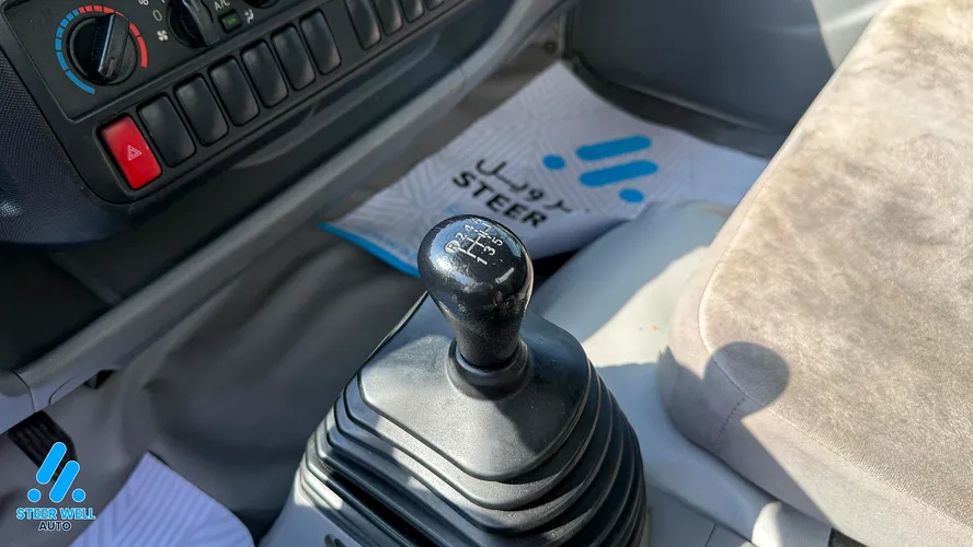 2019 HINO 300 916 Dry Insulated Box