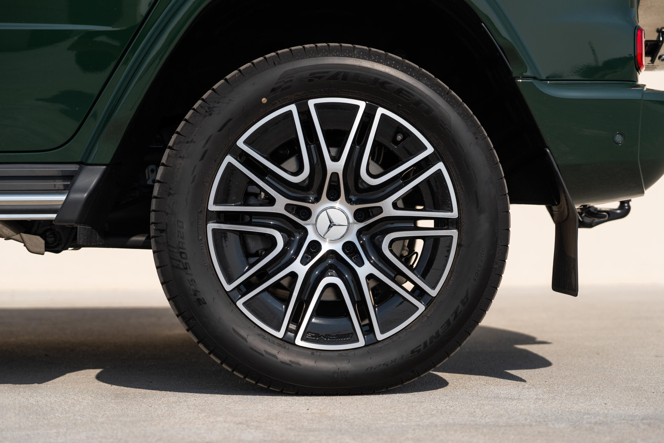 2025 Mercedes-Benz G500 | 3.0L