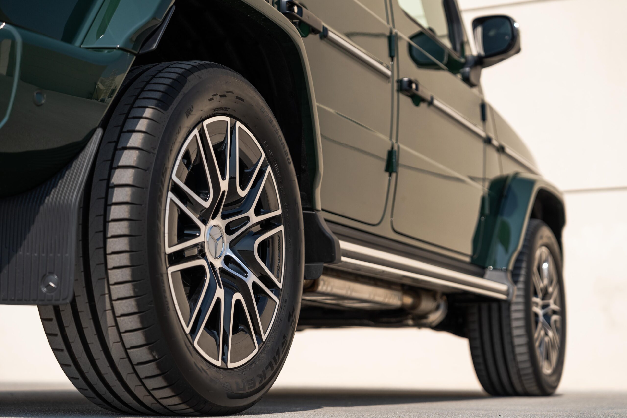 2025 Mercedes-Benz G500 | 3.0L