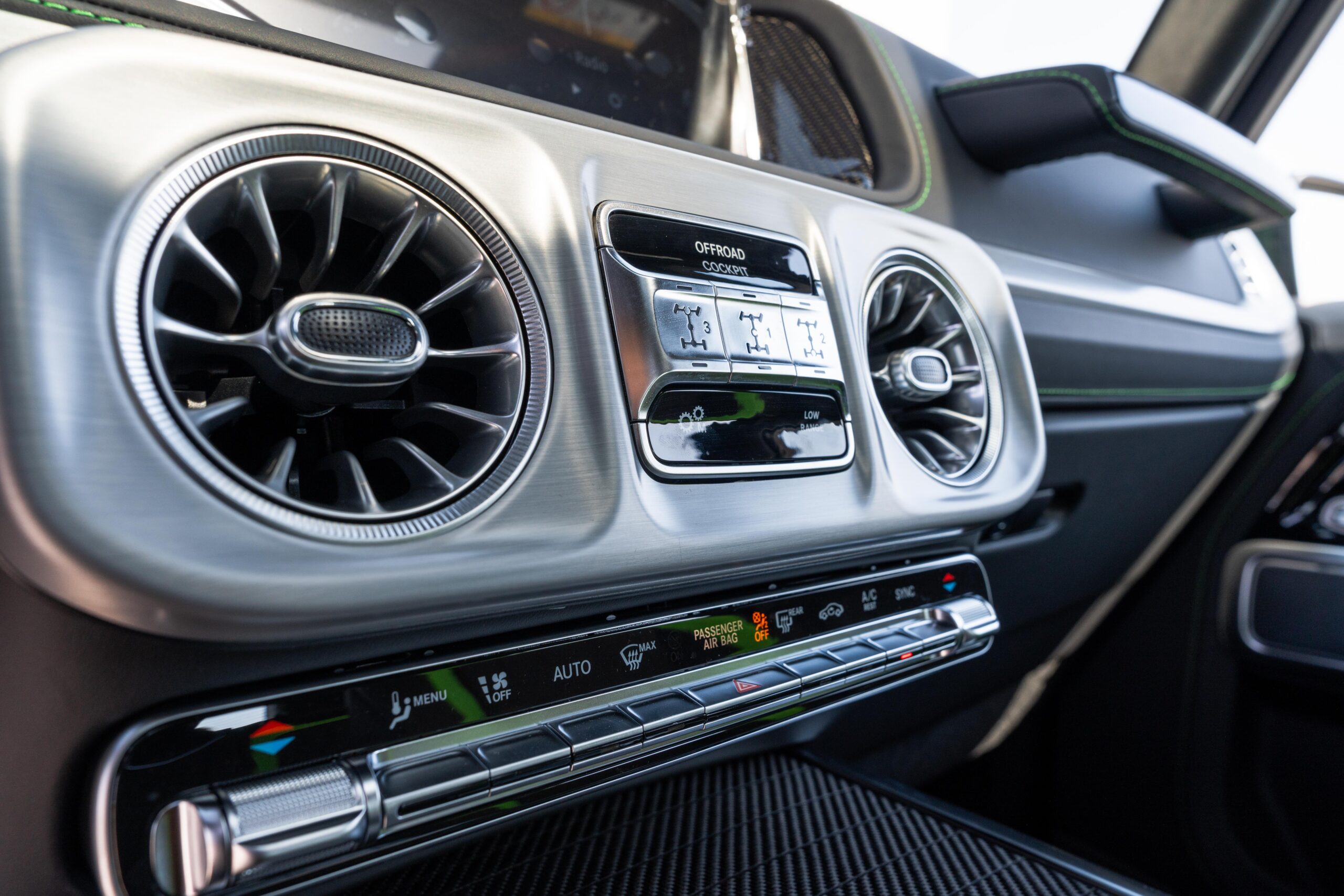 2025 Mercedes-Benz G500 | 3.0L