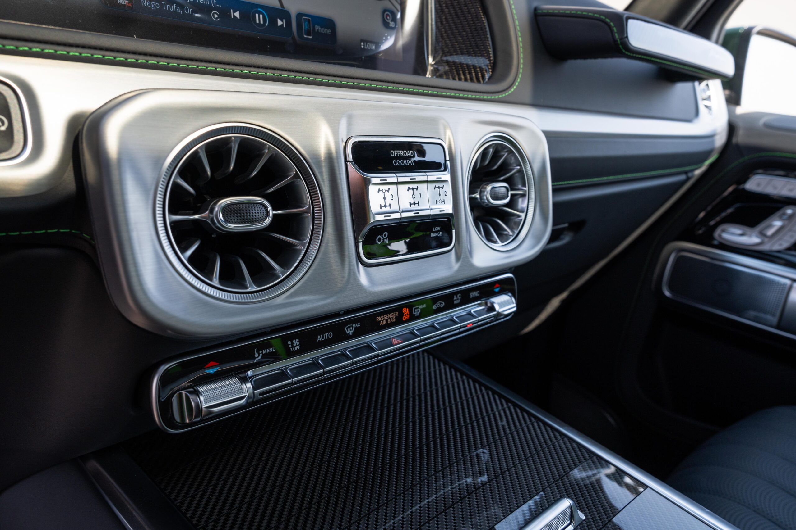 2025 Mercedes-Benz G500 | 3.0L